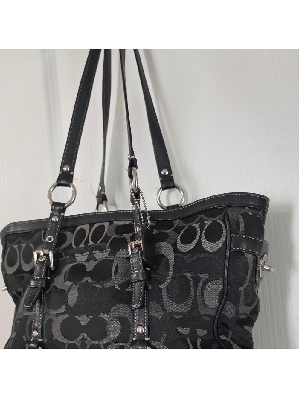 Coach Women's Black and Grey Bag